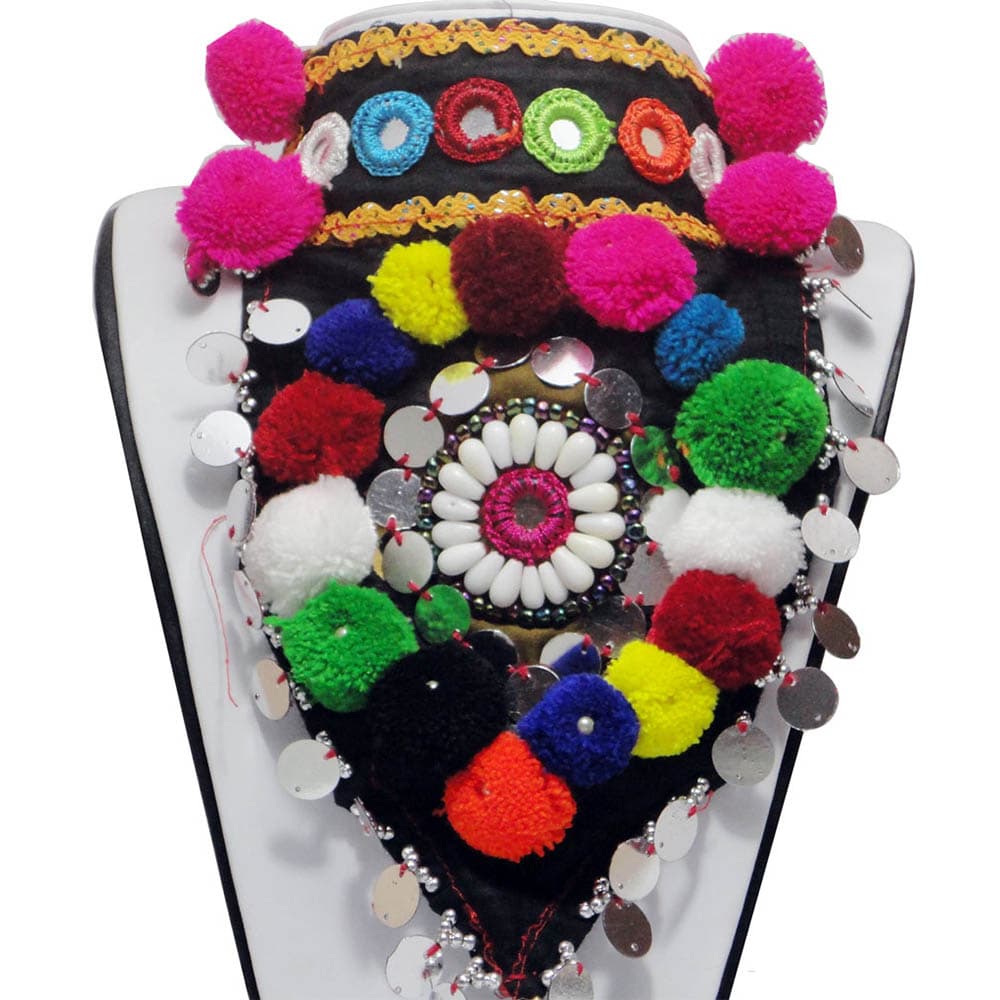 Traditional Black Choker