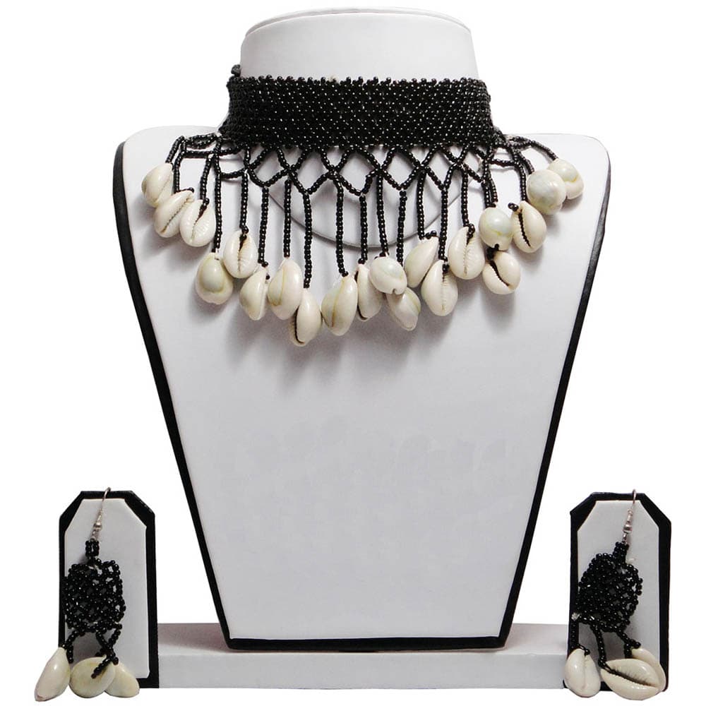 Black Beads Necklace