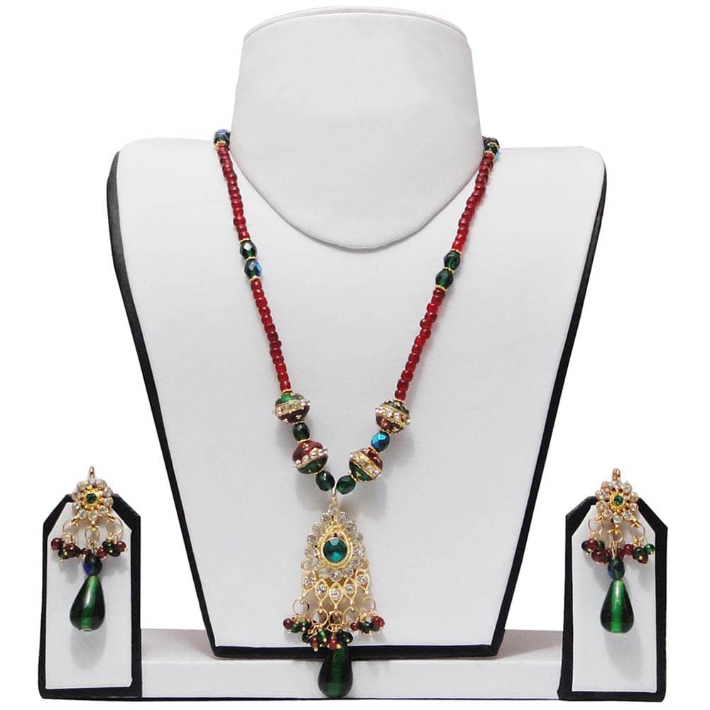 Traditional Diamond Necklace