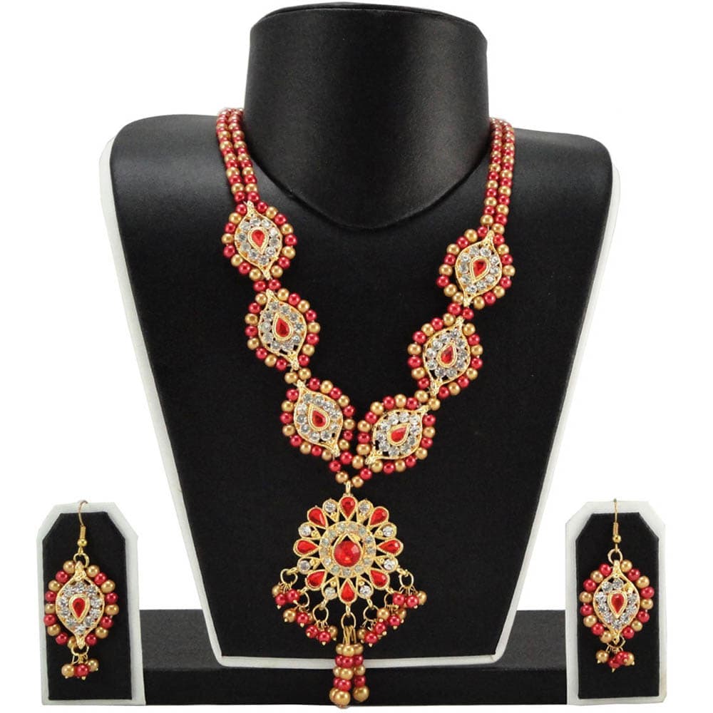 Traditional Diamond Pendant Necklace