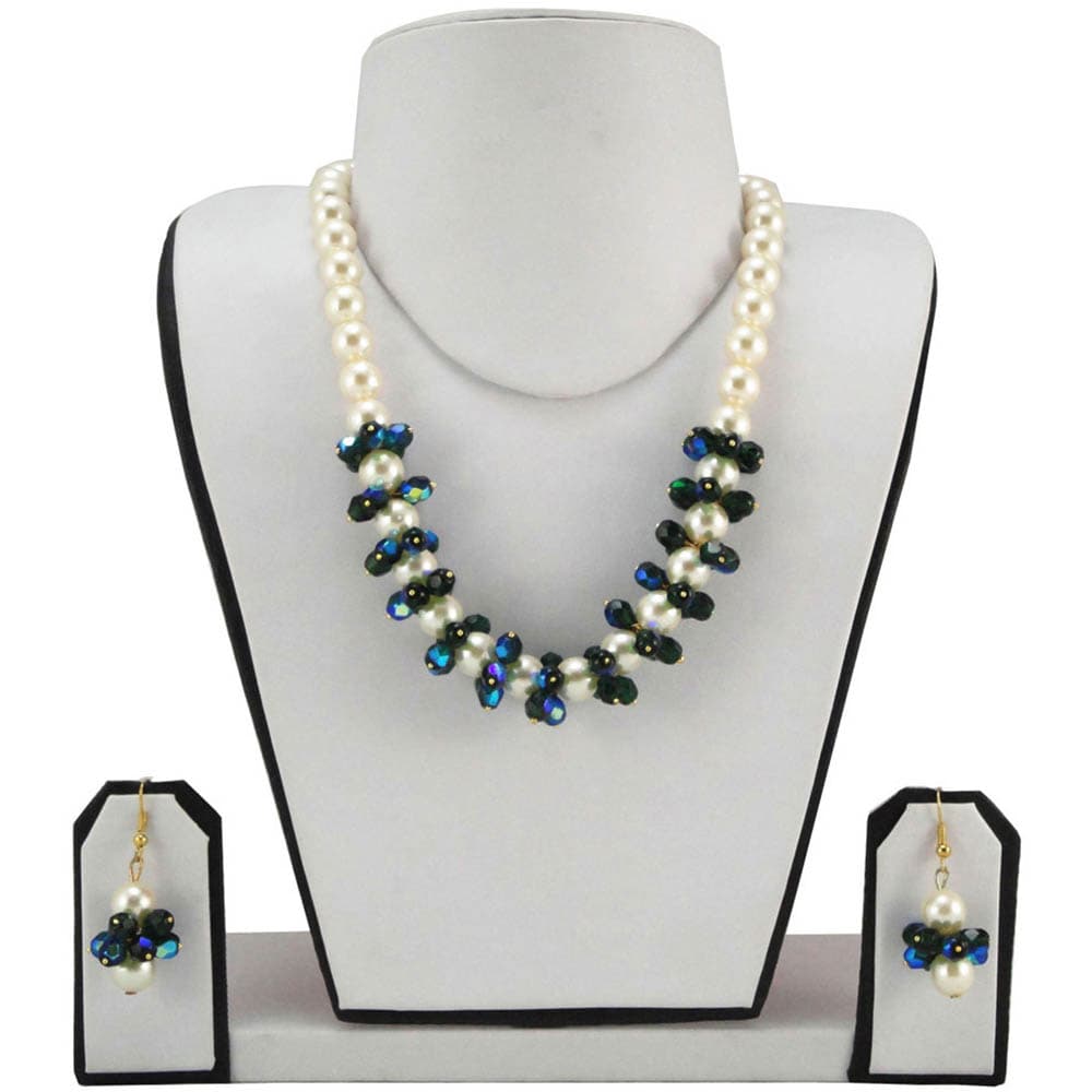 White Pearl Necklace