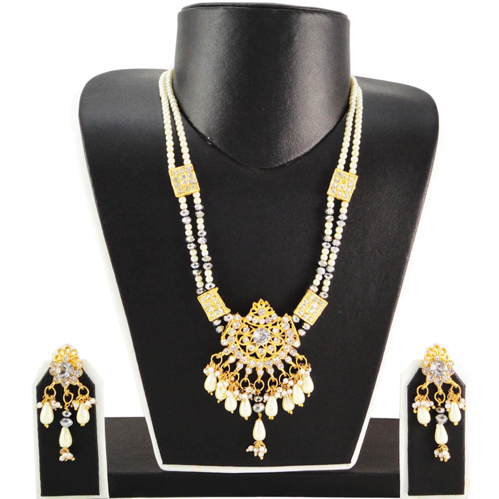 Diamond Necklace With Cream Pearls