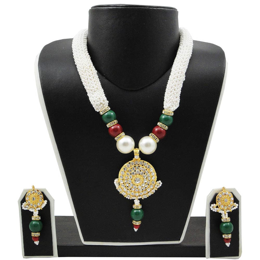White Jeko Moti Necklace with Green Pearls