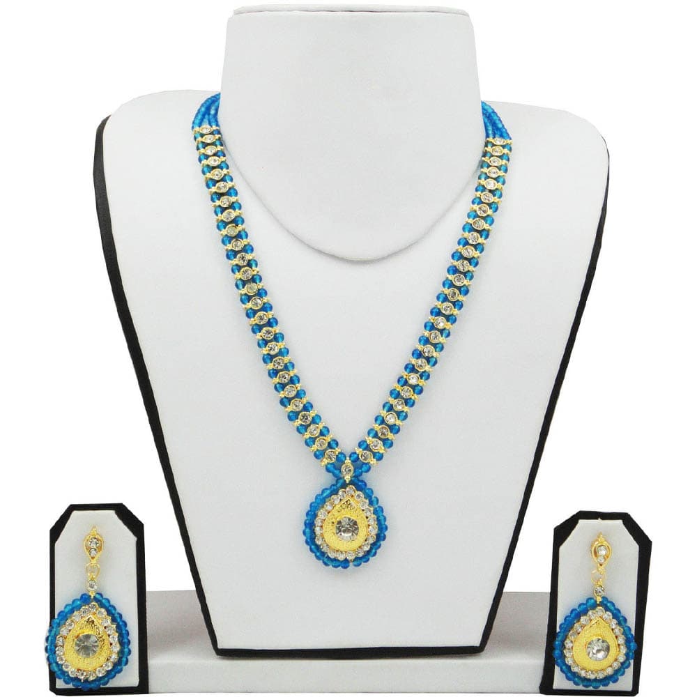 Blue Beads Necklace with Diamond Stone Pendant