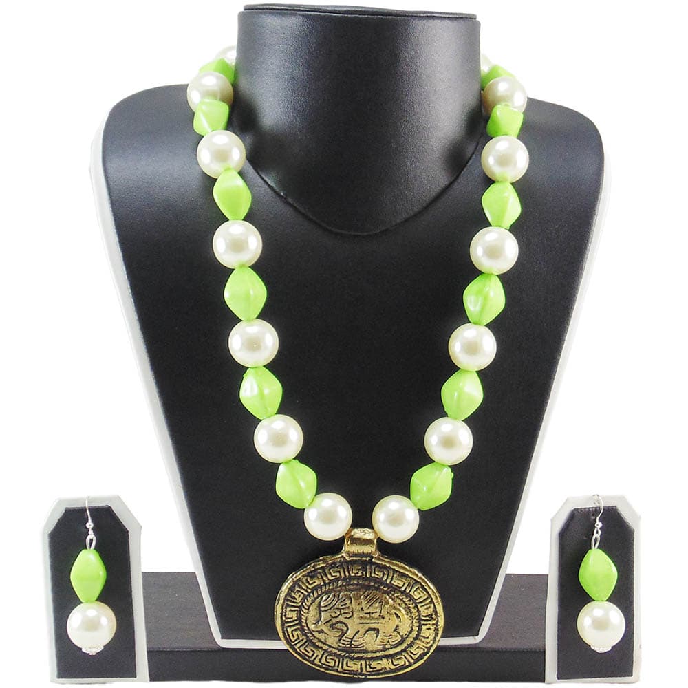 Cream Pearls & Parrot Green Beads Antique Necklace