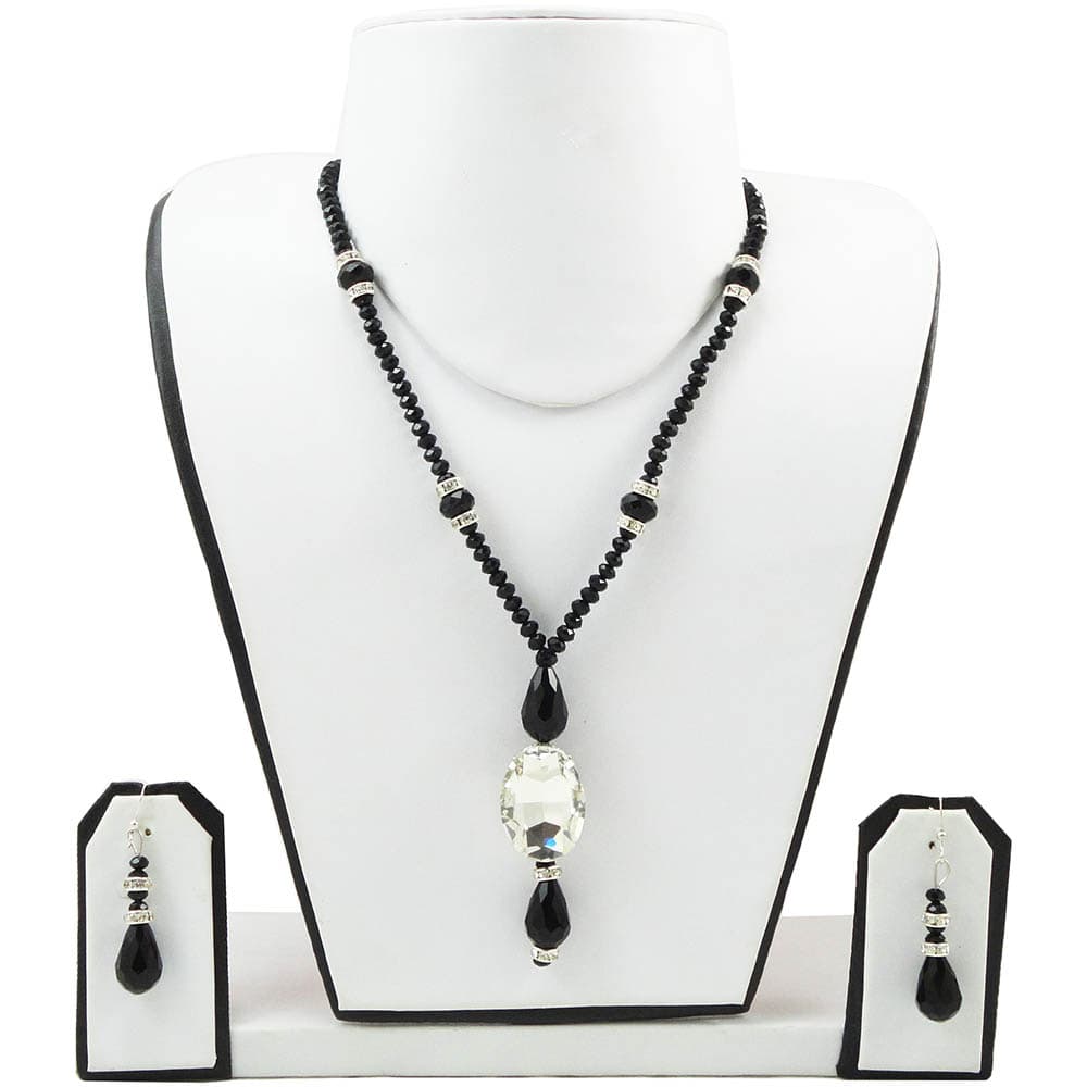 Black Crystal Beads Necklace with Rhinestone pendant