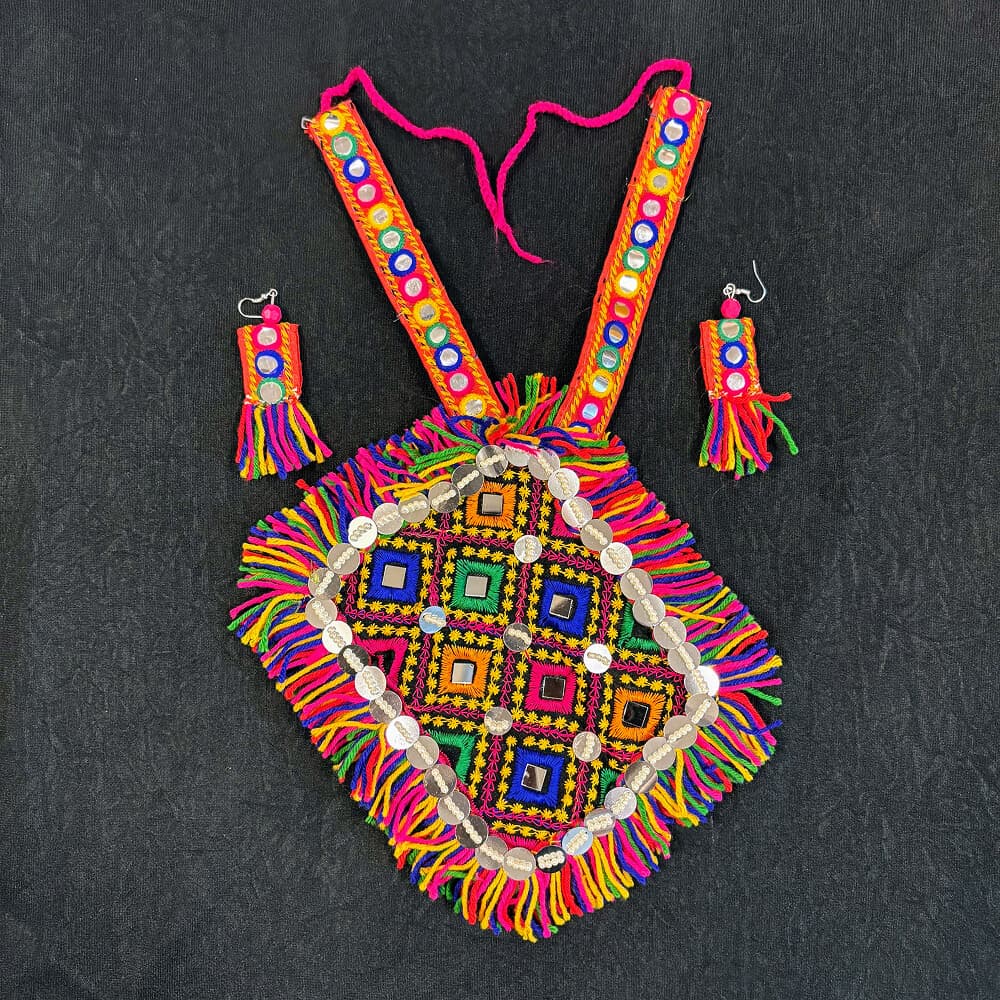 Traditional Gujarati Kutchi Beaded Necklace Set with Earrings