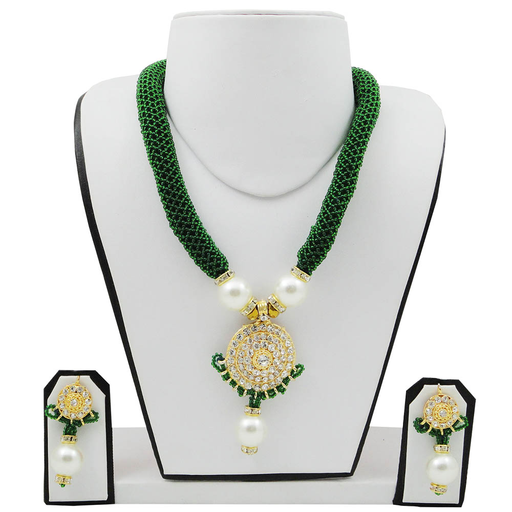 Green Jeko Moti Necklace with Diamond Pendant