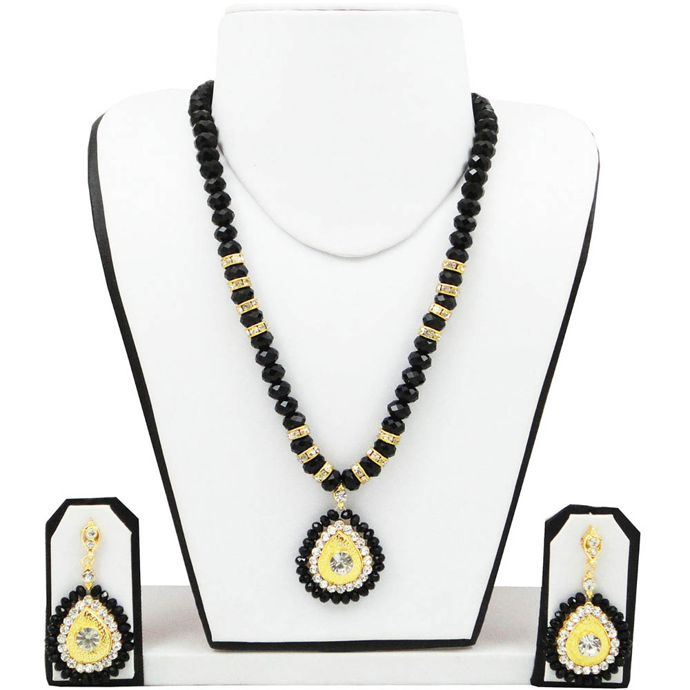 Black Crystal Beads with Diamond Stone Pendant