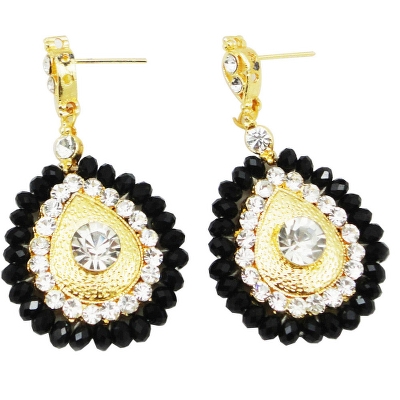 Black Crystal Beads with Diamond Stone Pendant