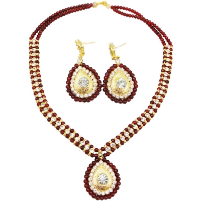 Maroon Beads Necklace with Diamond Stone Pendant
