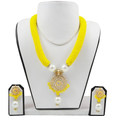 Yellow Jeko Moti Necklace with Diamond Stone Pendant