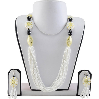 White Jeko moti Necklace with Designer Beads