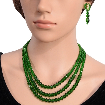 Green Crystal Beads 3 Row Necklace