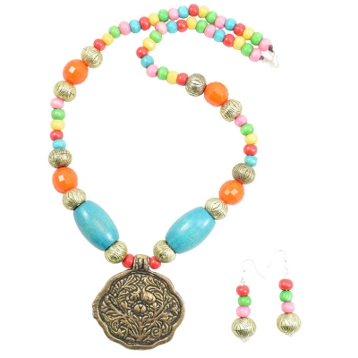 Wooden Beads Antique Necklace