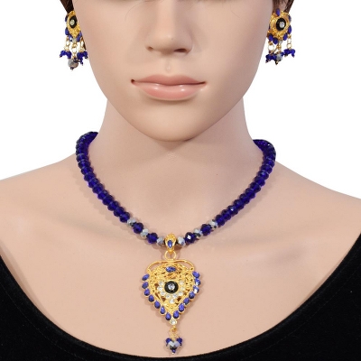 Blue Crystal Beads Golden Pendant Necklace