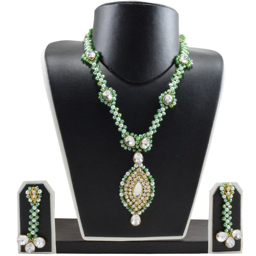 Diamond Pendant Necklace Set