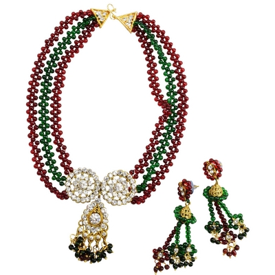 Red & Green Beads Golden Pendant Necklace