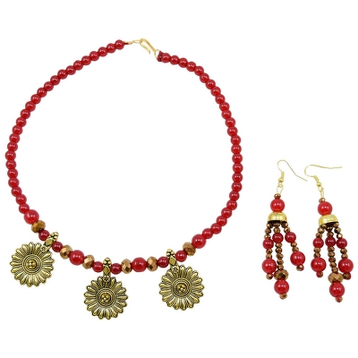 Red Beads Antique Pendant Necklace & Earrings for Girls & Women