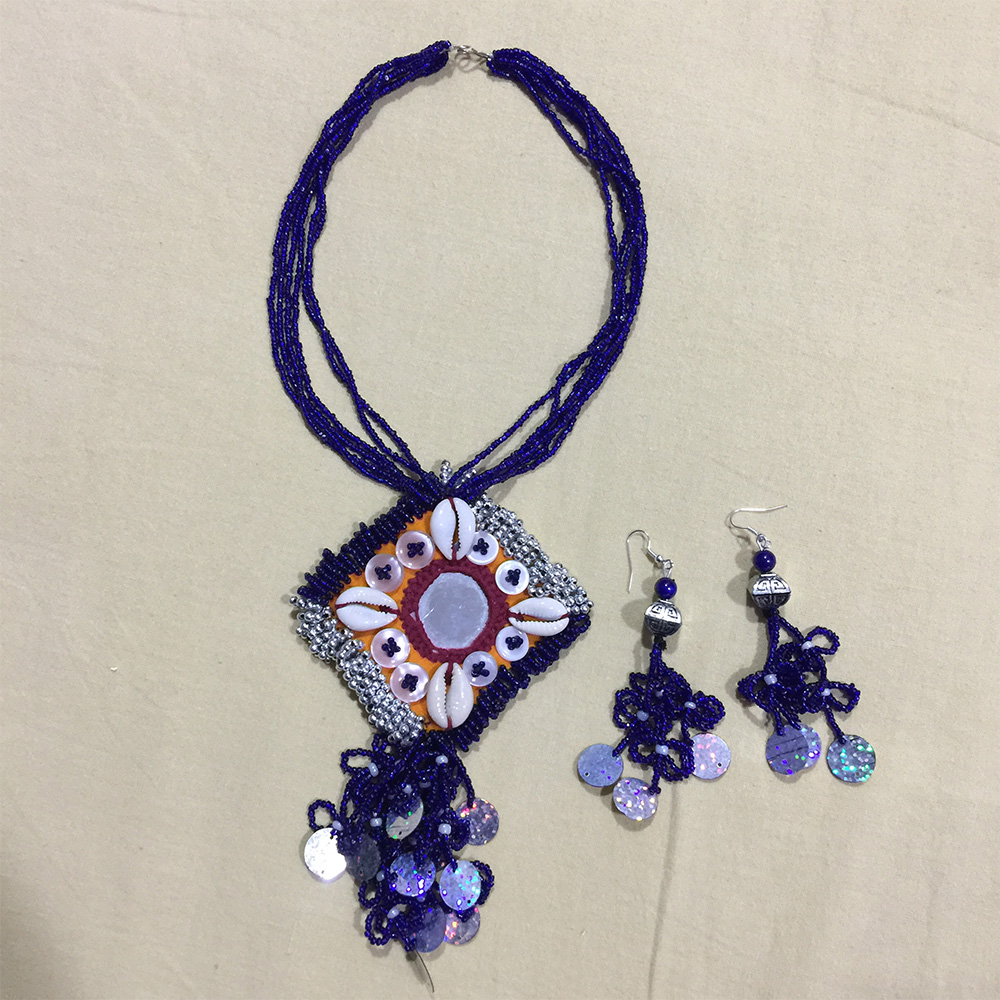 Blue Jeko Moti Necklace