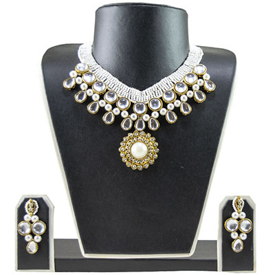 White Jeko Moti Pearls Kundan Necklace