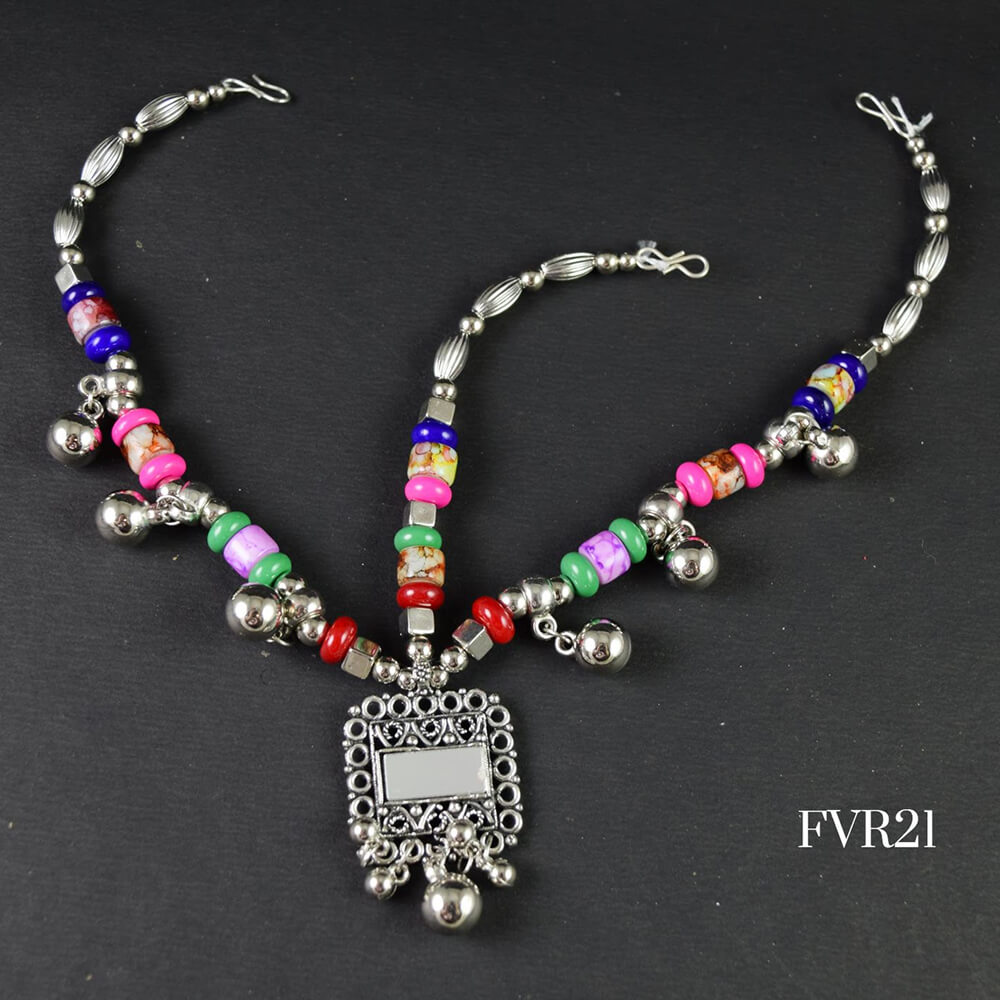 Silver Oxidised Maang Tika