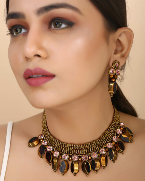 Beautiful Girl Wearing Copper Jeko Moti Kundan Necklace Set