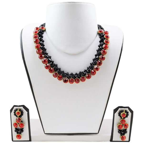 Black Crystal Beads Red Kundan Choker Necklace on Dummy
