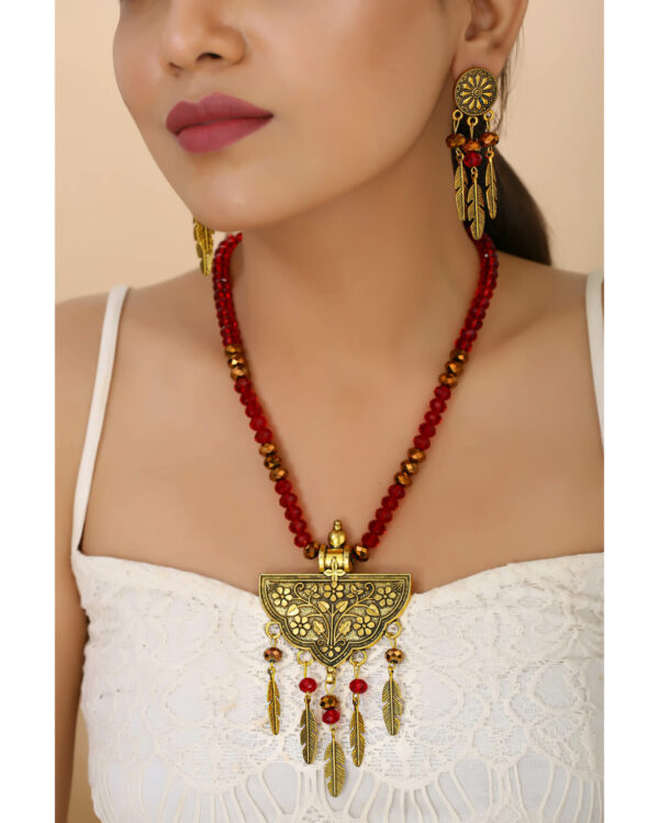 Gorgeous girl wearing Red Crystal Beads Designer Pendant Necklace Set for Girls & Women