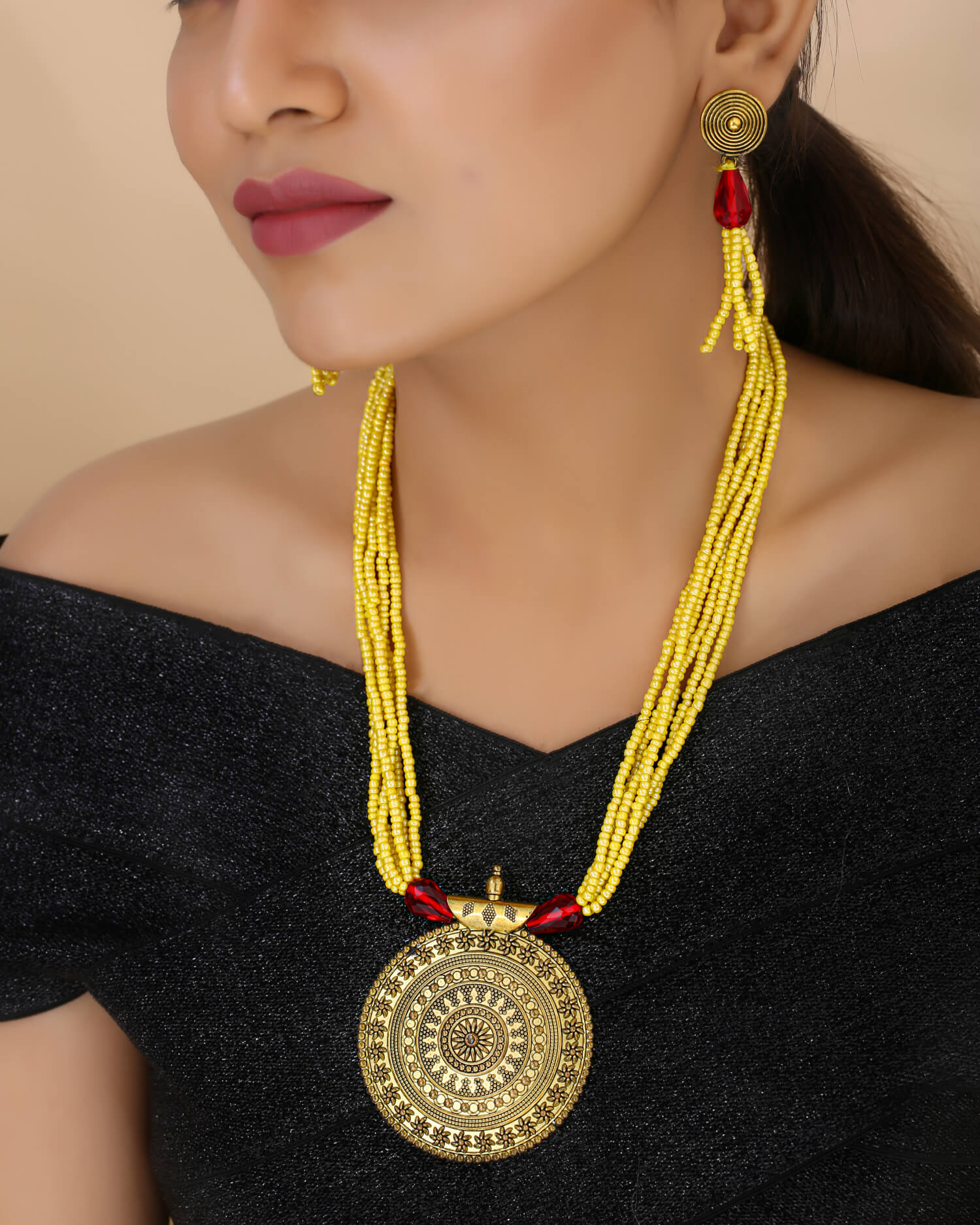 Exclusive Pearl Necklace Multi Colored Alloy With Moti & Diamond Jewel –  Lady India