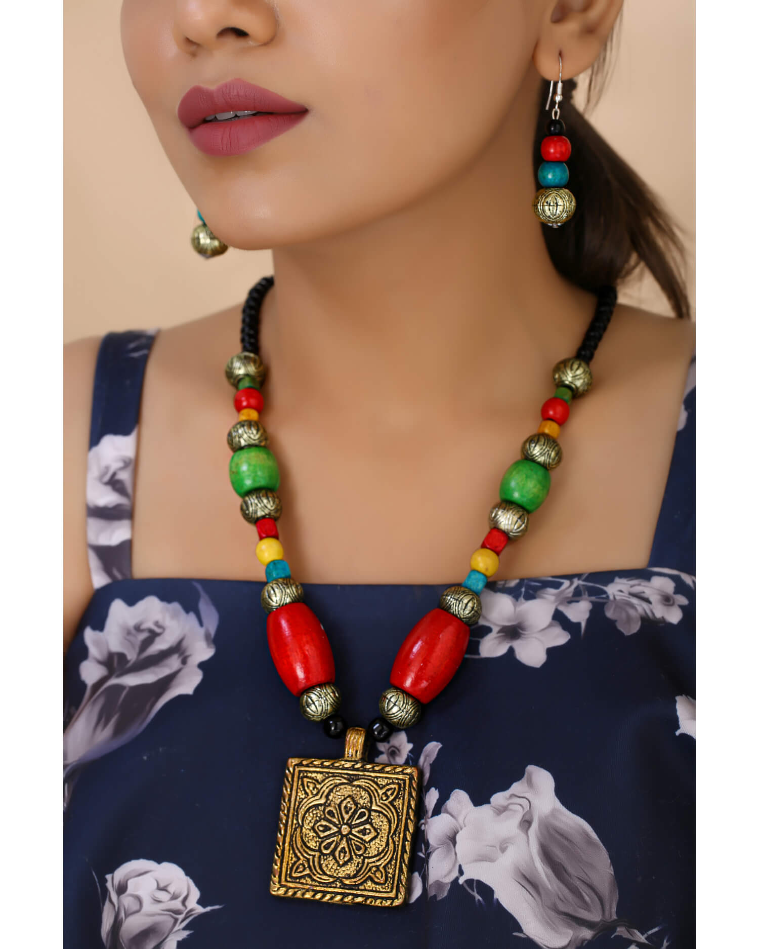 Large wooden fist necklace wooden beads rasta statement necklace –  Royalnatty-tuongthan.vn